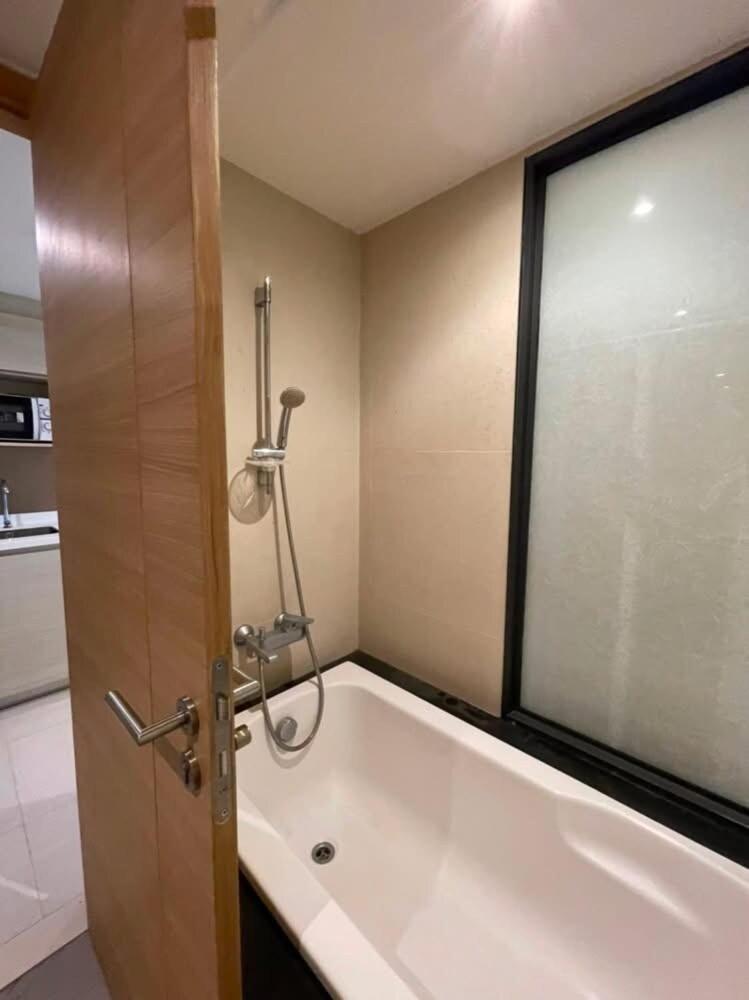 Apartment Wonderful Bts Ekkamai 7min By Walking